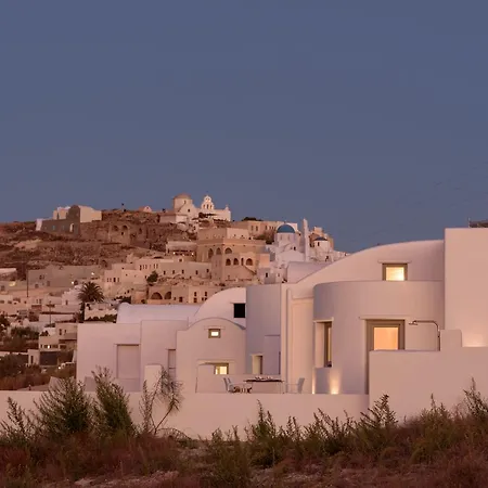 Sandy & Salty Pýrgos