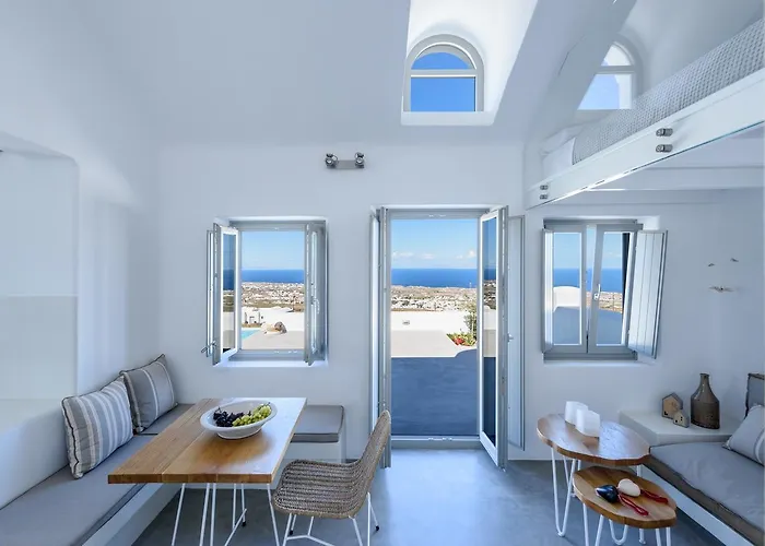 Sandy & Salty Villa *