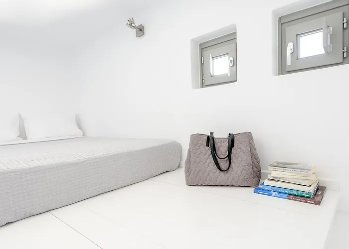 Sandy & Salty * Pýrgos